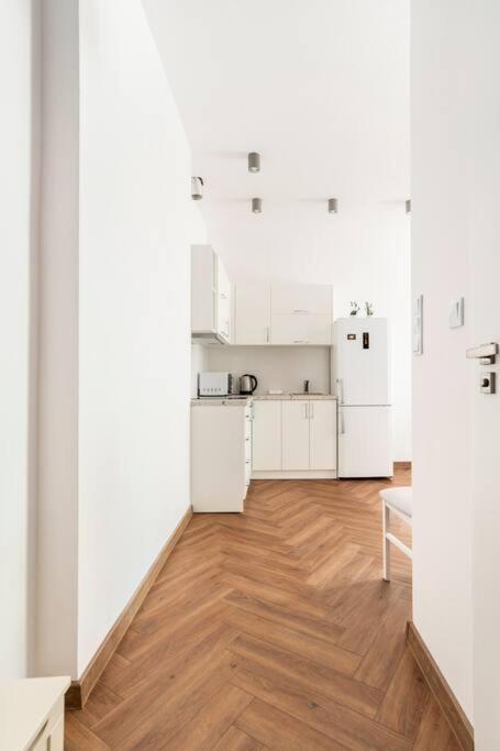 The Best Apartment Tuwima 23 Lodz  Exterior photo
