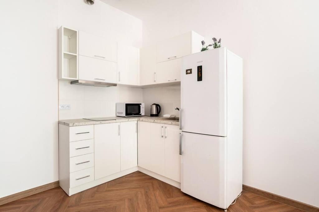 The Best Apartment Tuwima 23 Lodz  Exterior photo